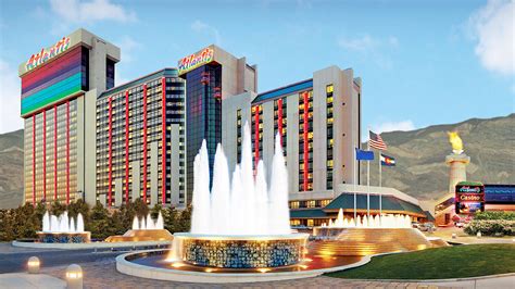 Atlantis Casino Resort Spa Com Porteiro Torre