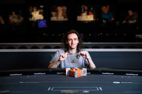 Damian Norton De Poker