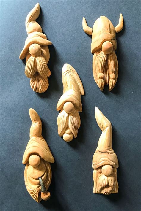 Gnome Wood 1xbet