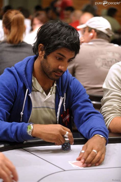 Palmares Poker Vikash Dhorasoo