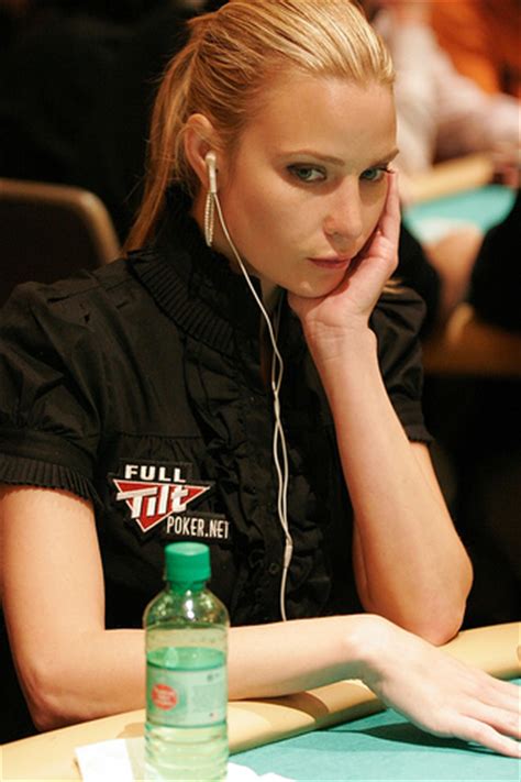 Poker Pro Erica